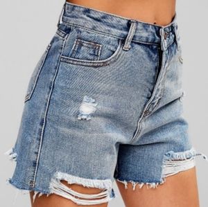NWOT Zaful Ripped High Waisted Shorts Small